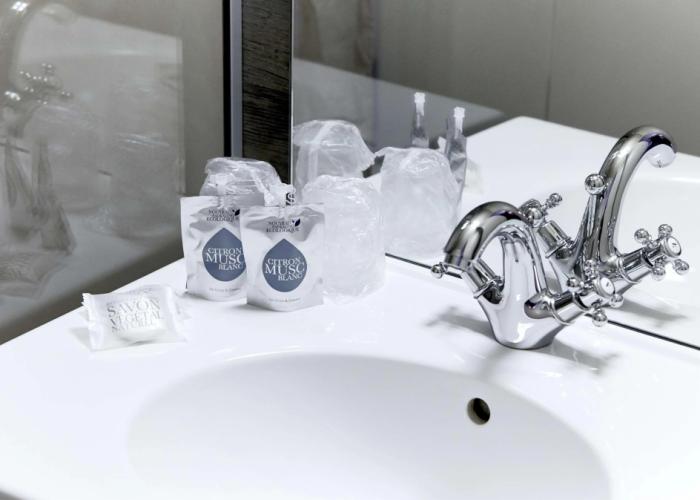 Brit Hotel Essentiel CHOLET