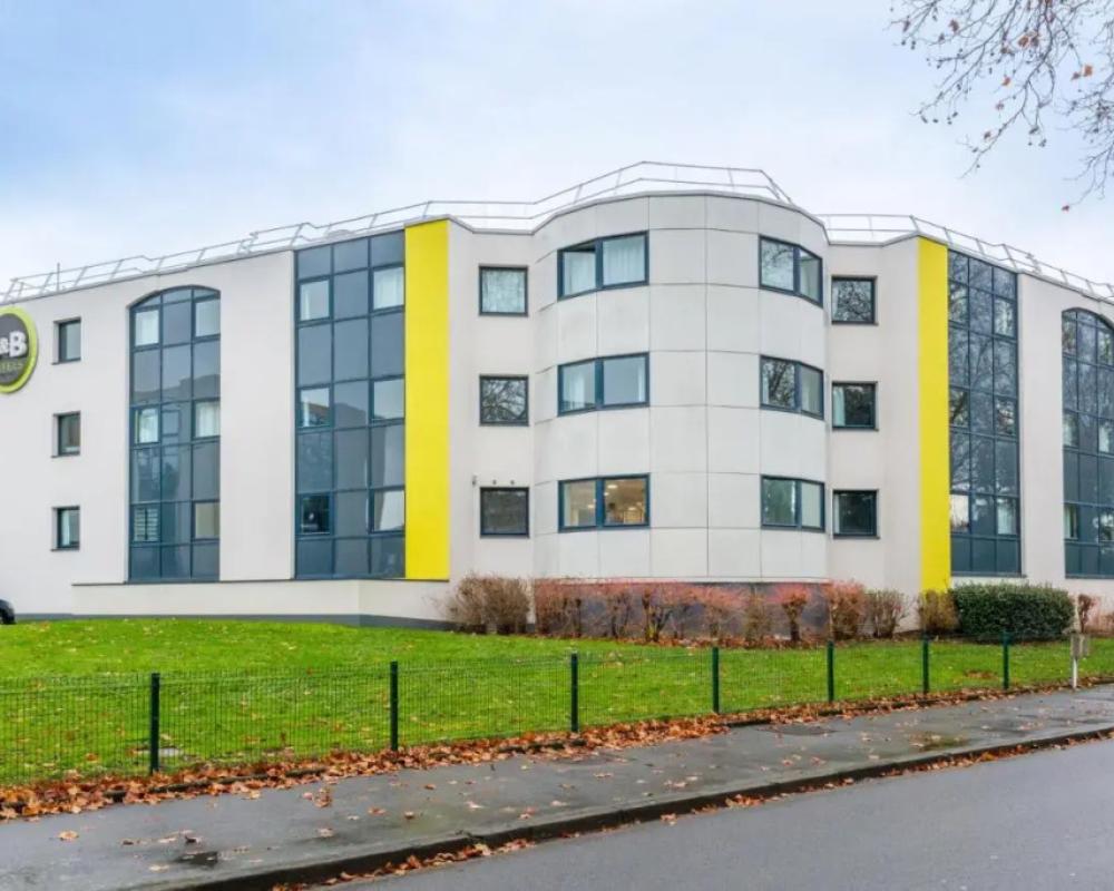 B&B HOTEL Cholet Sud