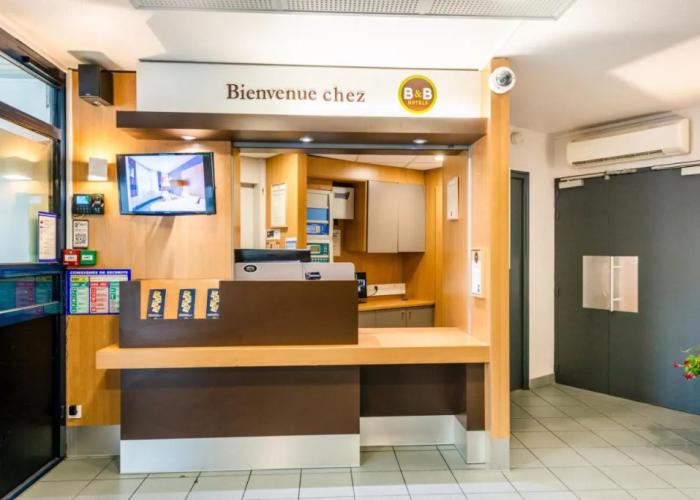 B&B HOTEL Cholet Sud