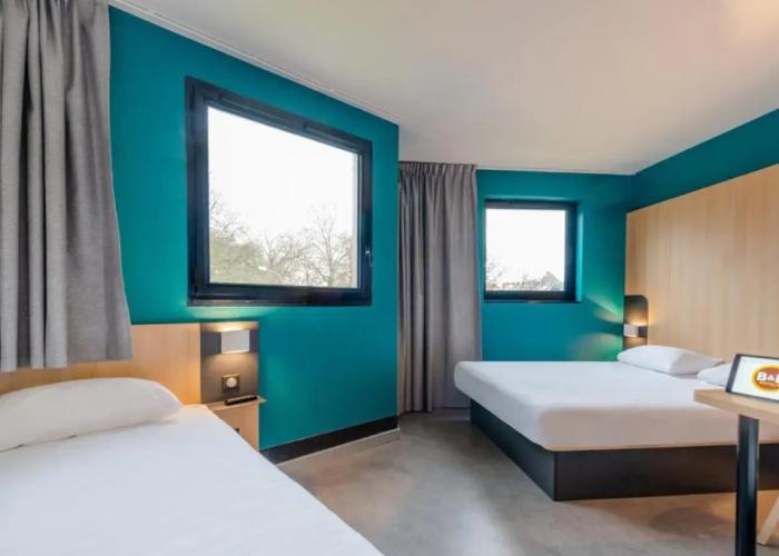 B&B HOTEL Cholet Sud