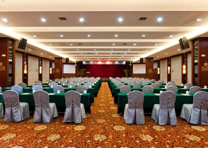 Cohere Hotel