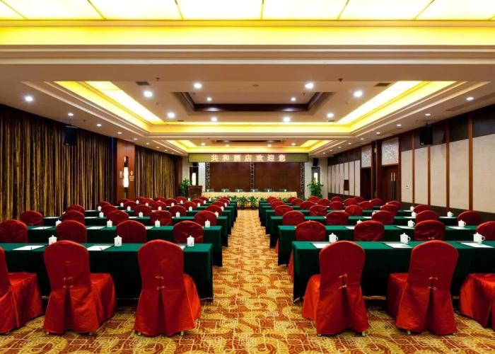 Cohere Hotel