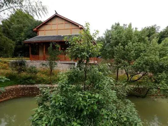 Taohuayuan Hotel