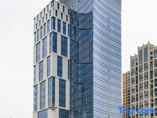 Vienna International Hotel (Changde College of Arts and Sciences Tobacco Factory)