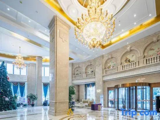 Vienna International Hotel (Changde College of Arts and Sciences Tobacco Factory)