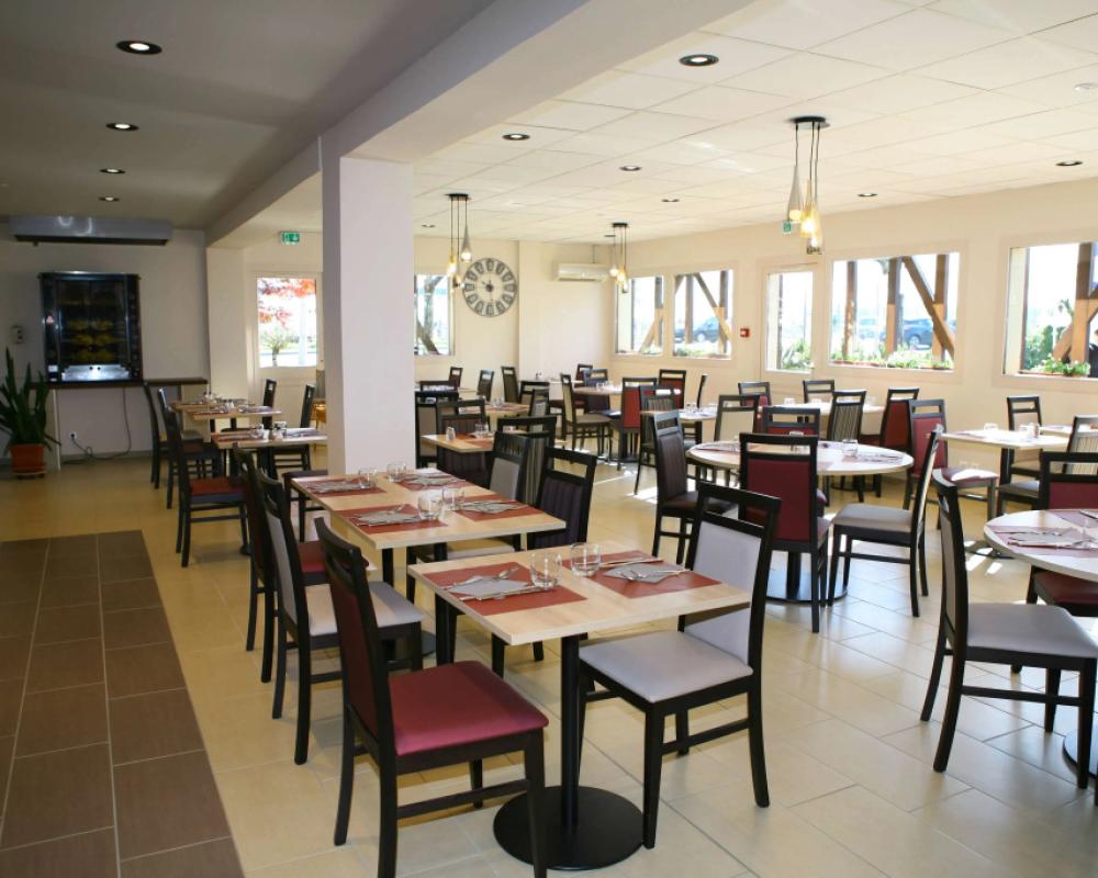 фото Kyriad Chateauroux