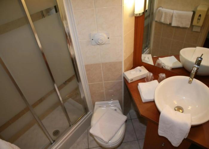 Kyriad Chateauroux