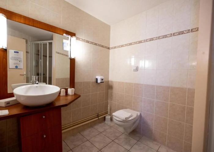 Kyriad Chateauroux