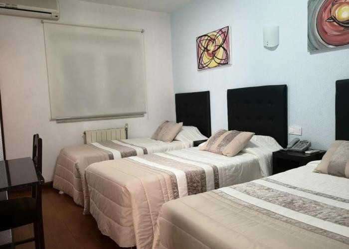 Hotel 4 Estações