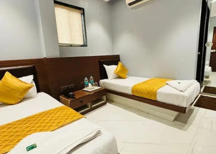 Powai Inn
