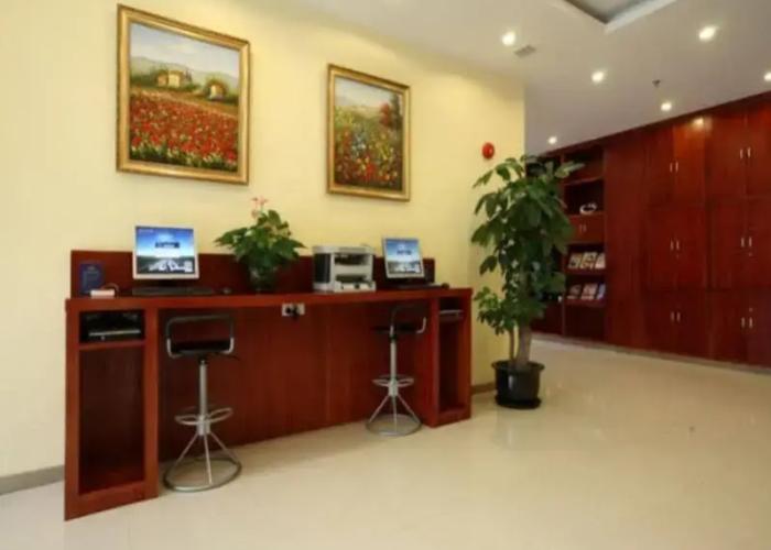 Hanting Hotel (Changzhi Bayi Square)