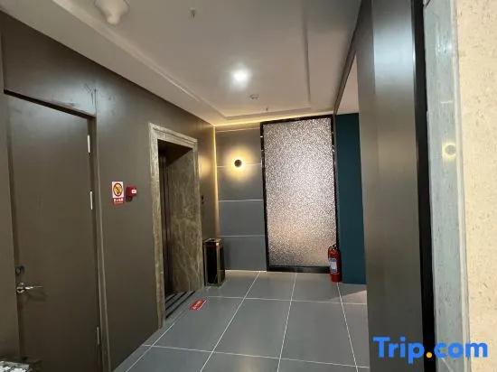 Xiang Qiu Hotel