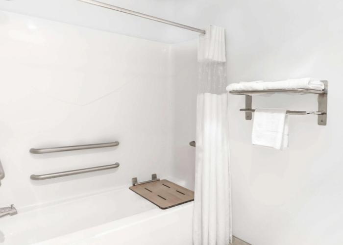 Days Inn by Wyndham Carroll