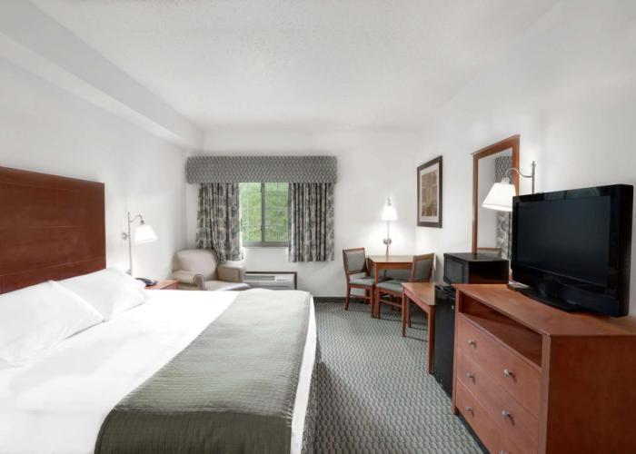 Days Inn by Wyndham Carroll