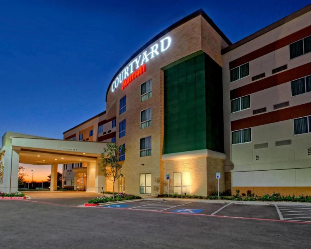 Courtyard San Marcos