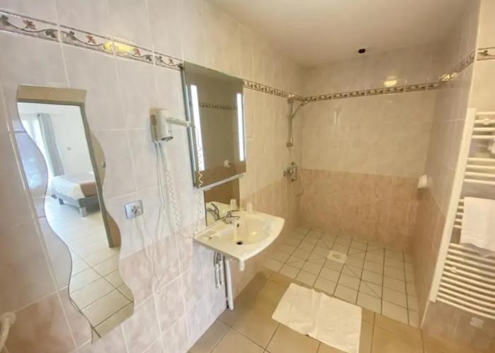 Logis Hôtel l'Oliveraie