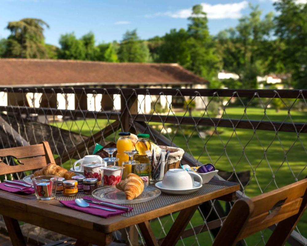 фото Hôtel Quai des Pontis