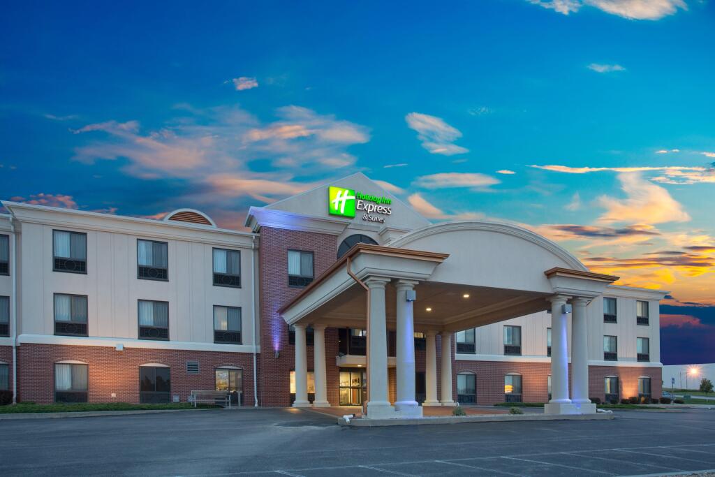 Holiday Inn Express Hotel & Suites Concordia by IHG