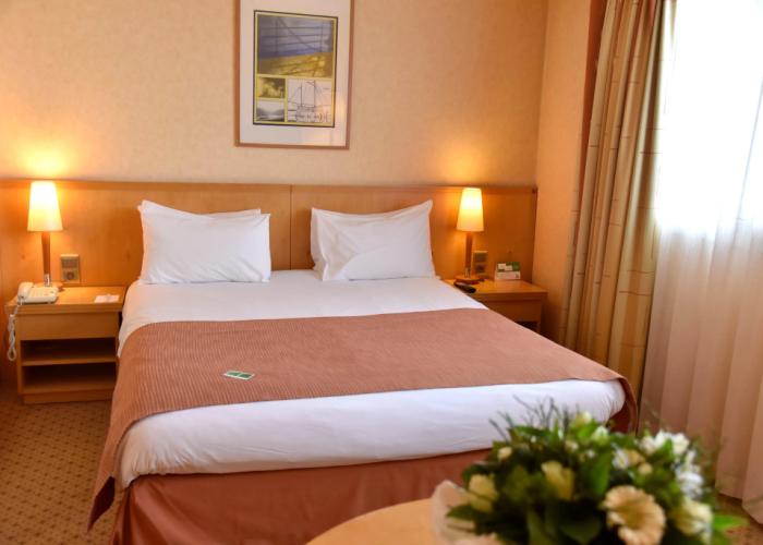 Holiday Inn Calais by IHG