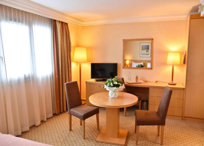 Holiday Inn Calais by IHG