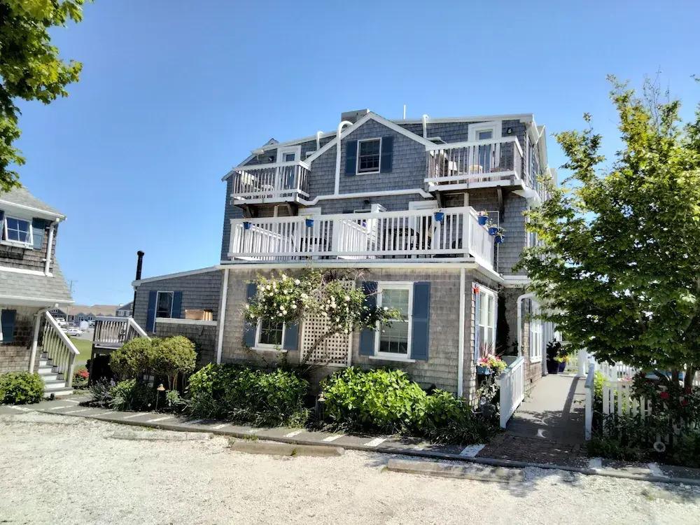 An English Garden Bed & Breakfast