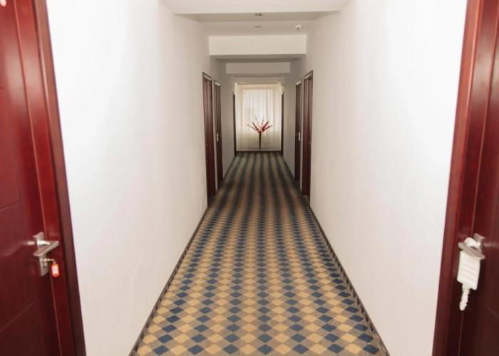 Plus Hotel