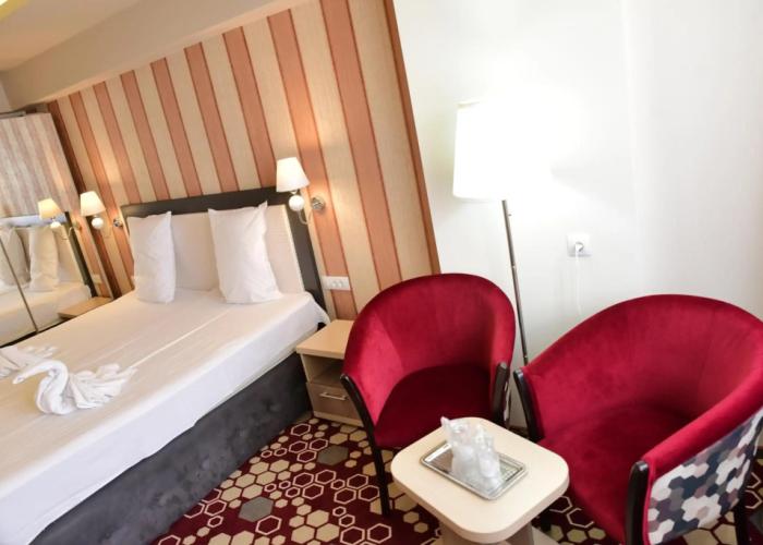 Bacolux Craiovita Hotel & Events