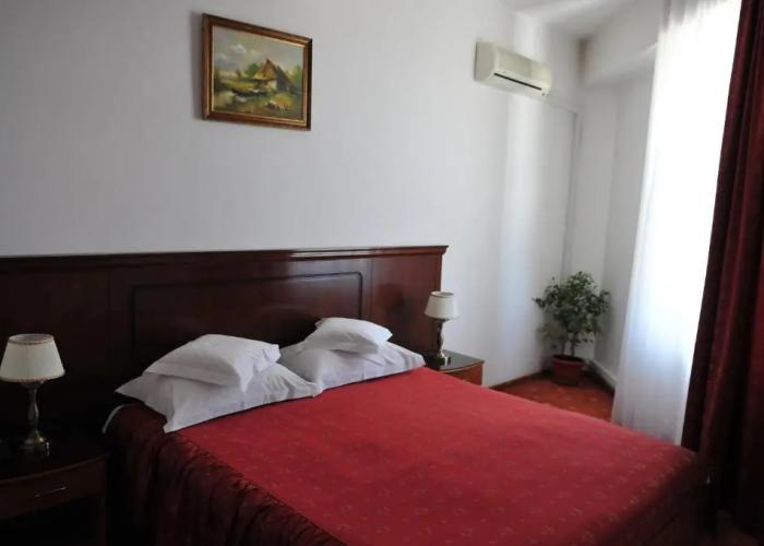 Hotel Emma Est