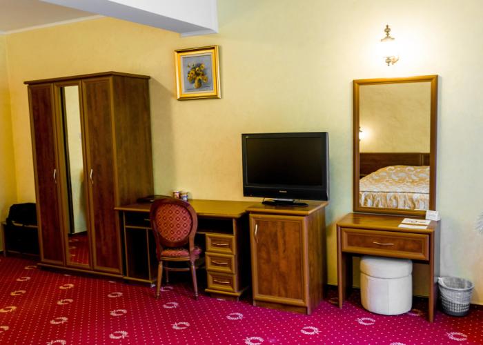 Hotel Golden House