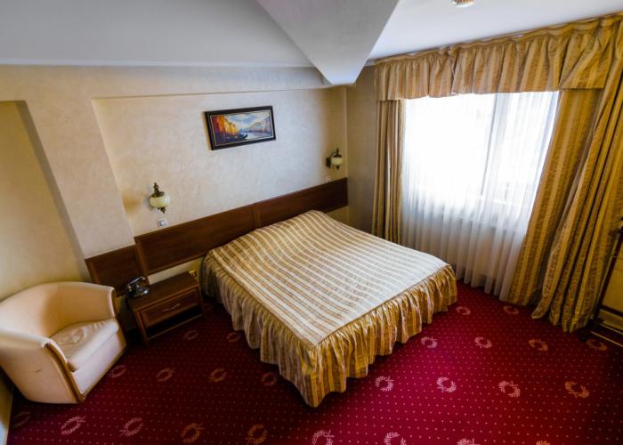 Hotel Golden House