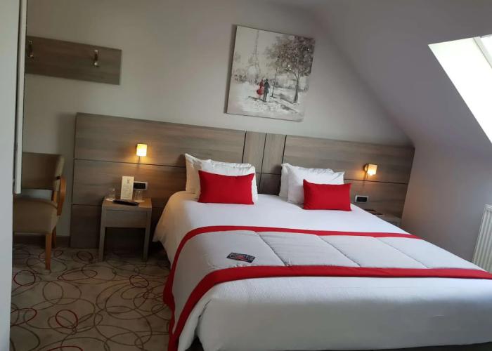 Ibis Styles Charleroi Airport Aero44