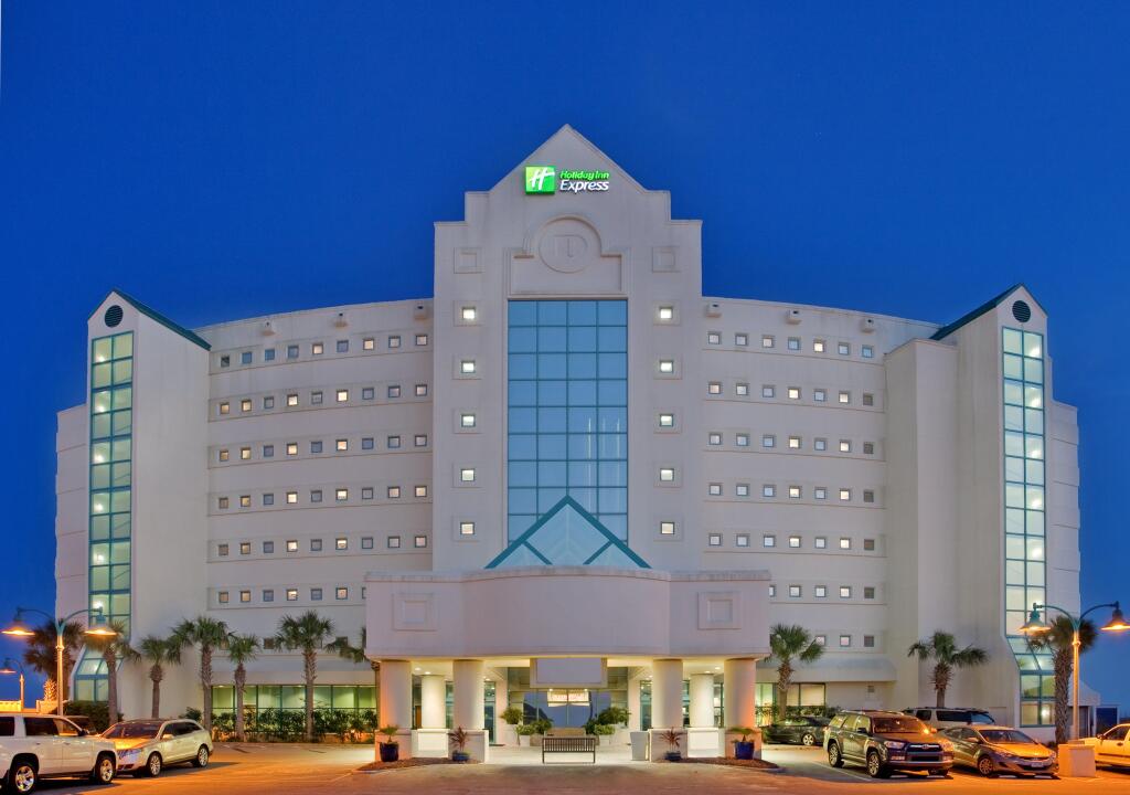 Holiday Inn Express Pensacola Beach by IHG