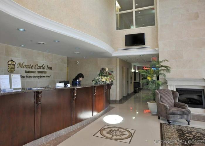 Monte Carlo Inn Barrie Suites