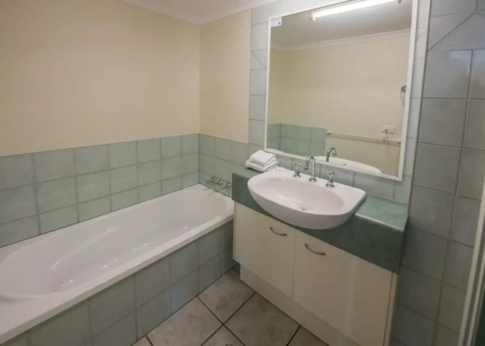 Centrepoint Holiday Apartments