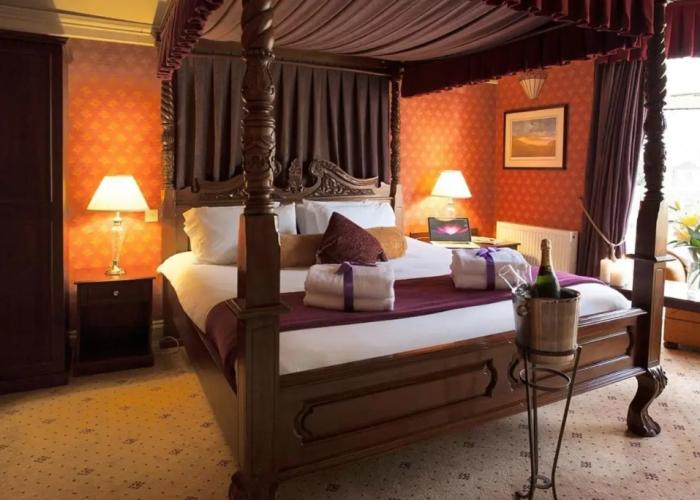 The Jacobean Hotel