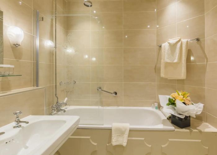 Coombe Abbey Hotel