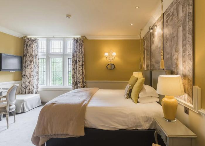 Coombe Abbey Hotel