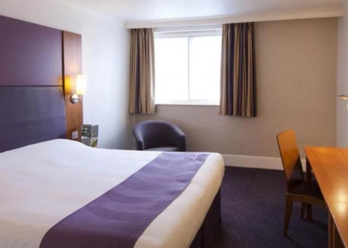 Premier Inn Coventry South (A45) Hotel