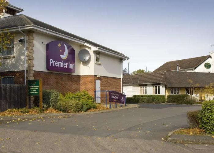 Premier Inn Coventry South (A45) Hotel