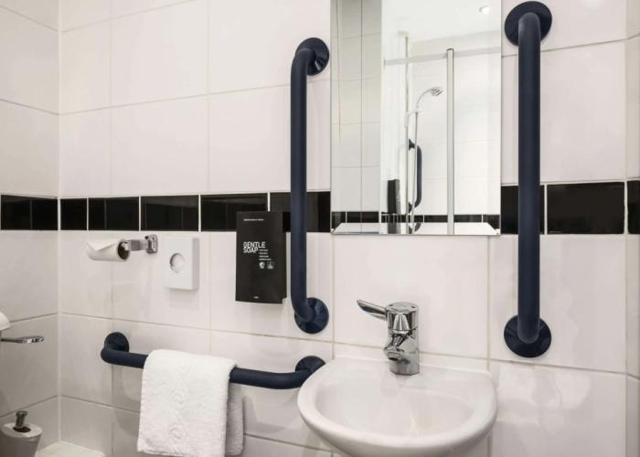 Days Inn by Wyndham Corley NEC M6
