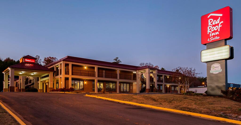 Red Roof Inn & Suites Scottsboro