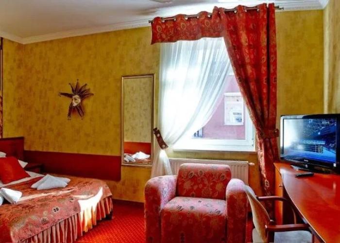Wenecki Hotel