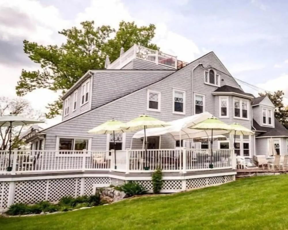 Friendly City Inn Bed & Breakfast