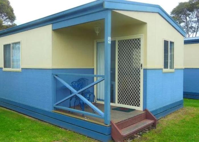 Waters Edge Holiday Park