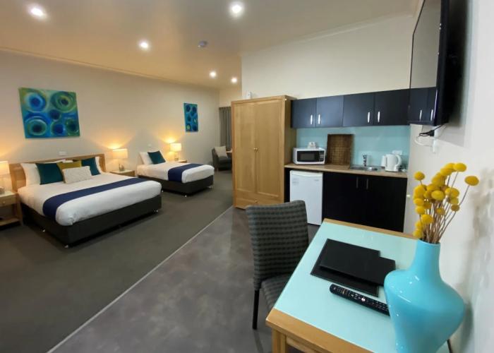 Coastal Waters Motor Inn
