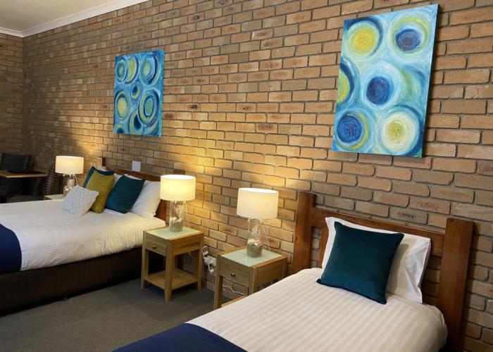 Coastal Waters Motor Inn