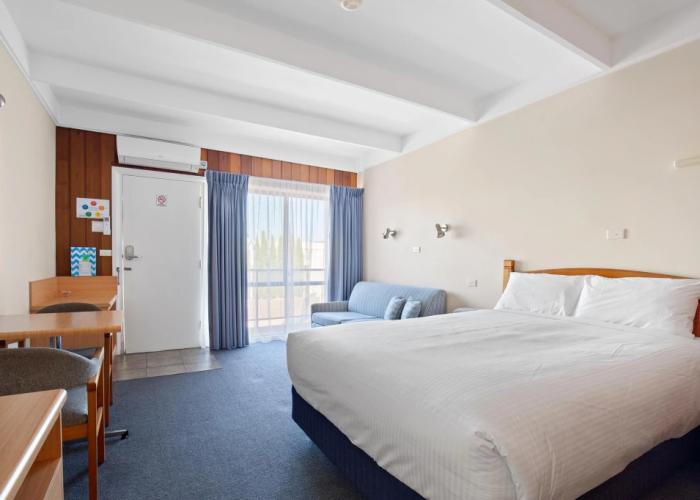 Banjo Paterson Motor Inn