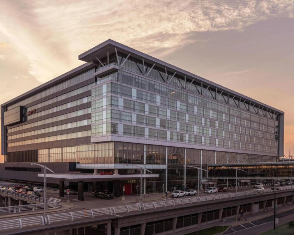 Montreal Airport Marriott In-Terminal Hotel