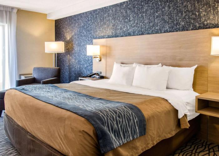 Comfort Inn Aéroport