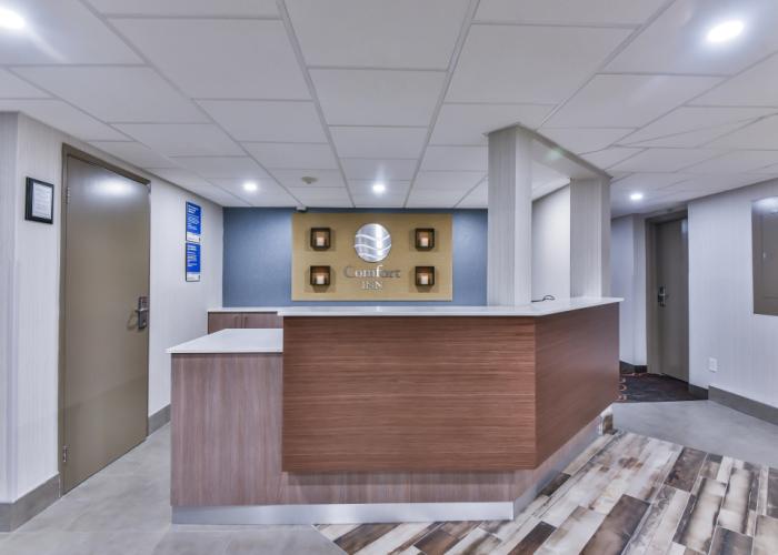 Comfort Inn Aéroport